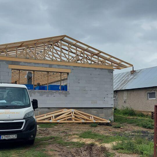 Novostavba rodinného domu Sačurov